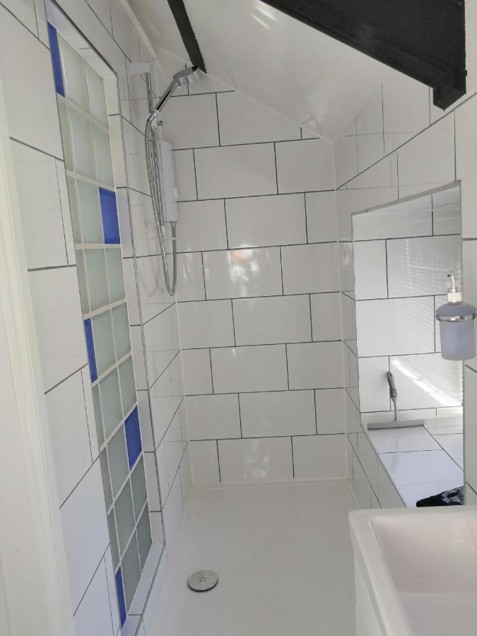 Captivating Isolde Cottage With Pool Near St Ives Camborne Kültér fotó