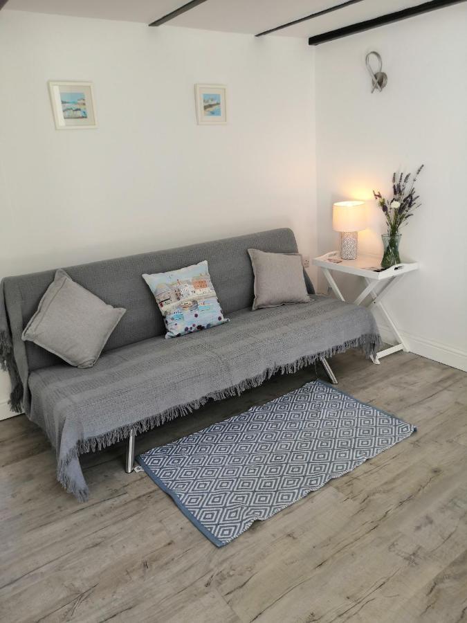 Captivating Isolde Cottage With Pool Near St Ives Camborne Kültér fotó